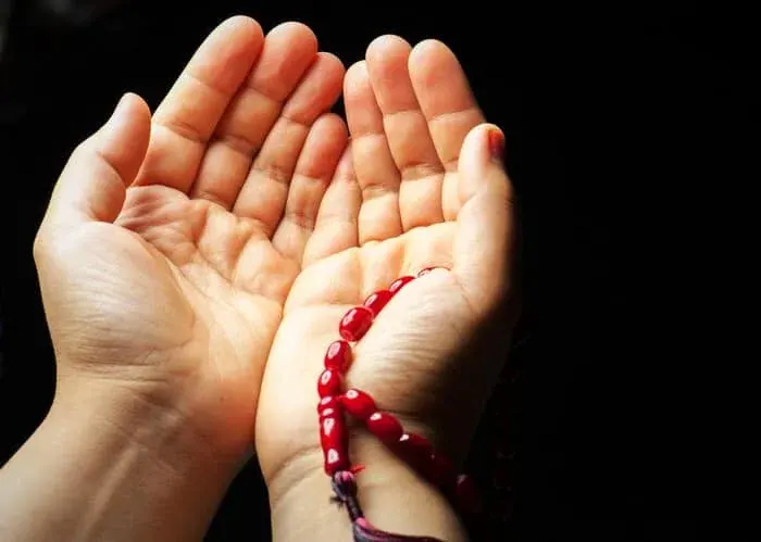 نماز برای گشایش کار و رفع سختی