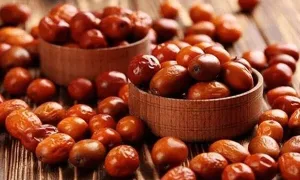 تعبیر خواب سنجد برای زن باردار؛ معنی دیدن و خوردن سنجد